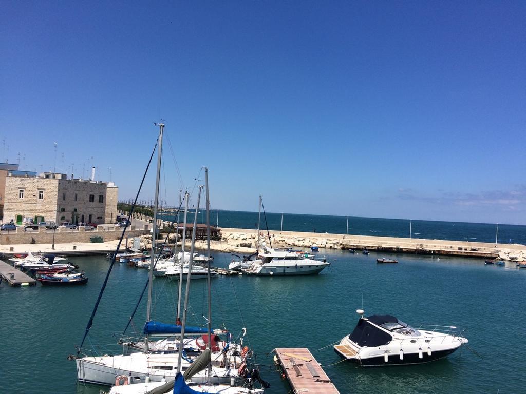 Annette Rooms Bari Bagian luar foto